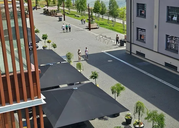 Eurovea Riverside With Parking - Prime Location