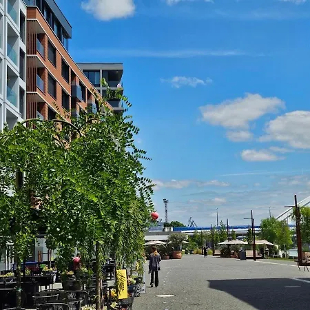 Eurovea Riverside With Parking - Prime Location *